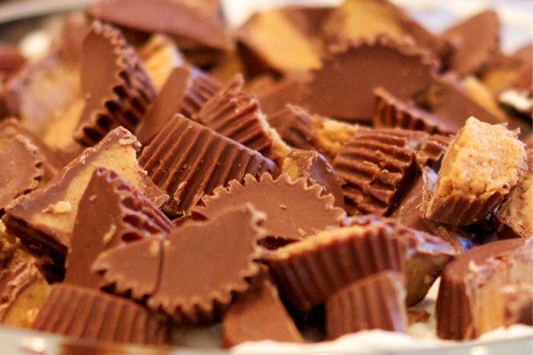 Peanut Butter Cups (Peanut Butter Cookie Pie).jpg